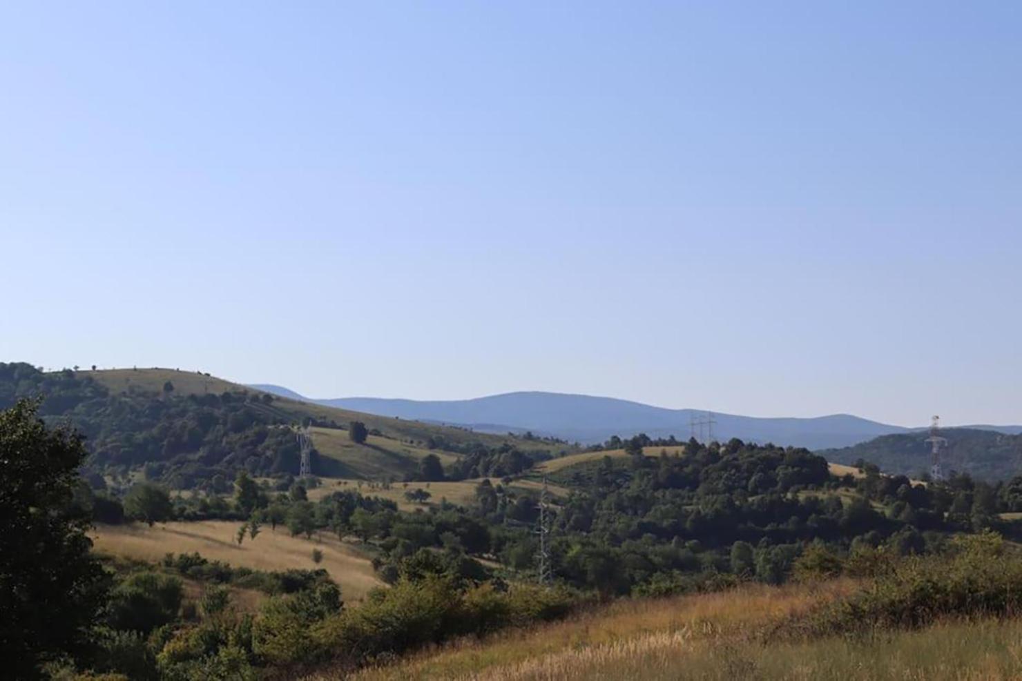 Salas U Bregu In Cheile Carasului Crasova Екстериор снимка